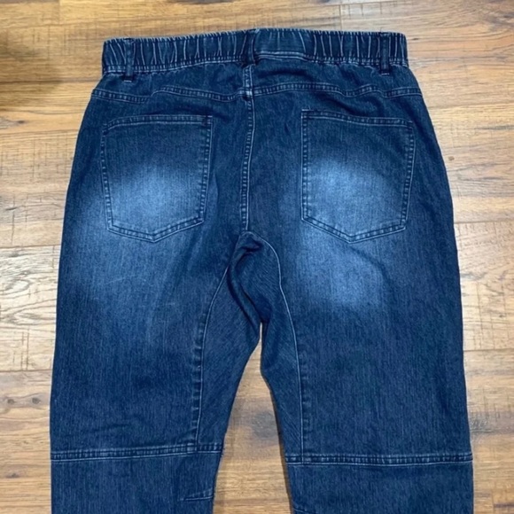 Men’s Champ Sports jeans size large - Picture 4 of 5